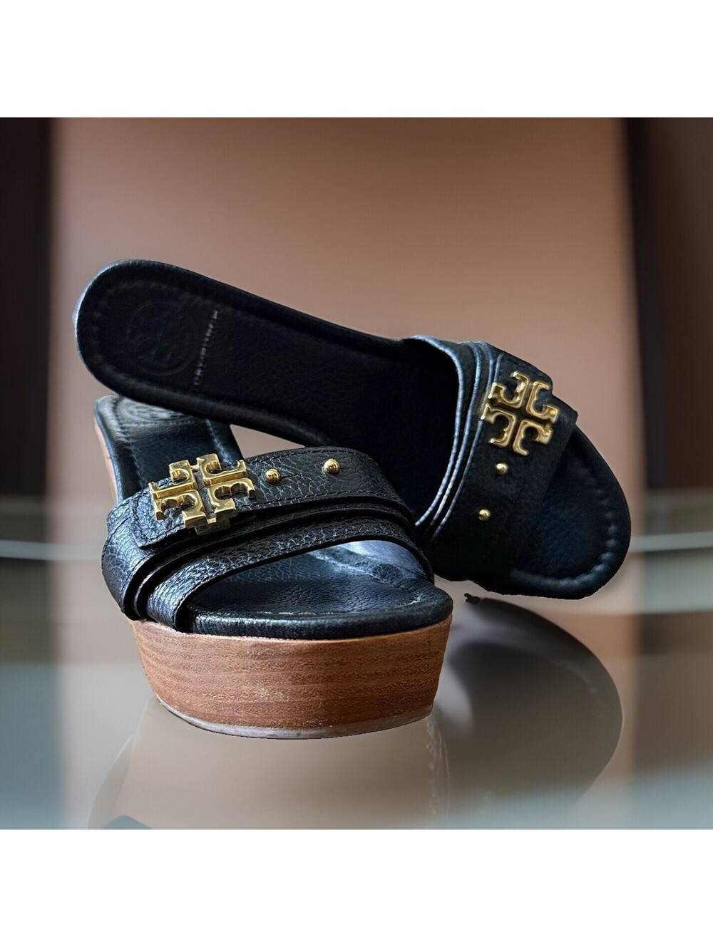 Tory Burch 51155 Black Leather Platform Wedge Sandals Gold Logo Size 7M